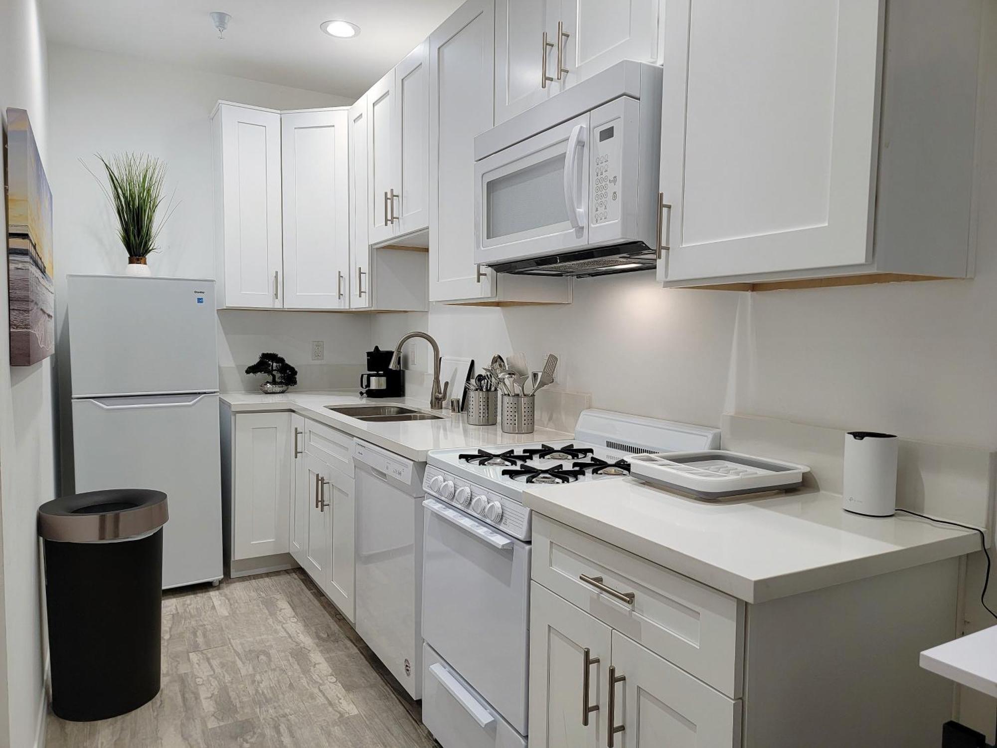 Appartement Modern Right Next To Mrc 5 Minutes To Rodeo Drive *
